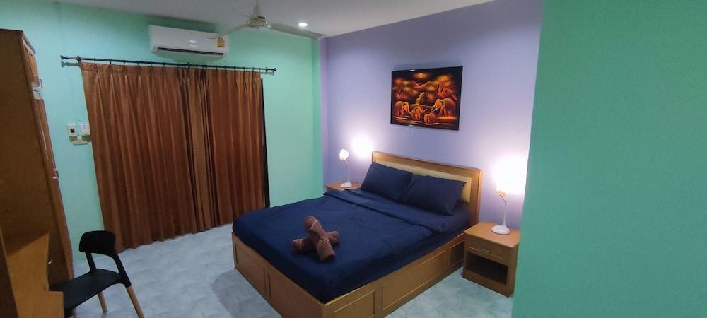 Traveller's Rest Sports Bar गेस्ट हाउस Pattaya